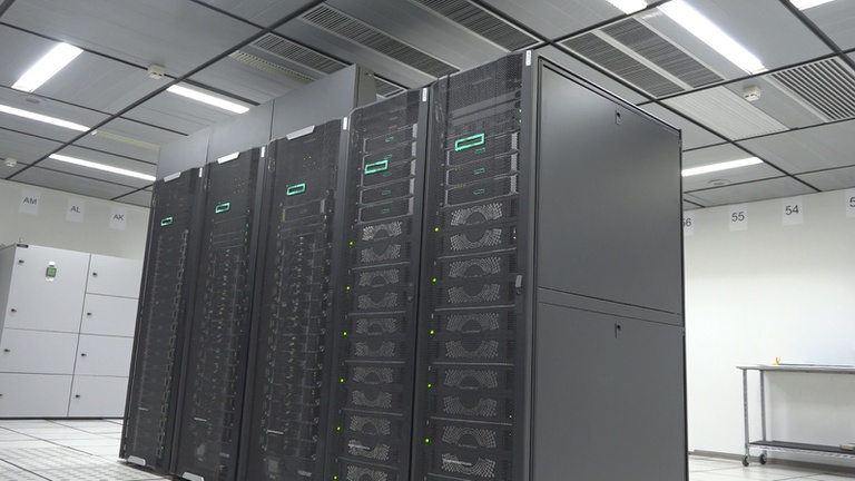 Supercomputador Jaci, do INPE, usado nas previsões do Monan