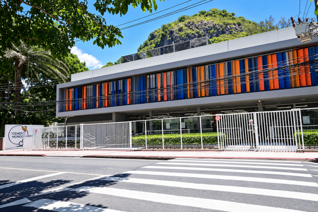 Centro Educacional Primeiro Mundo, em Canaã dos Carajás